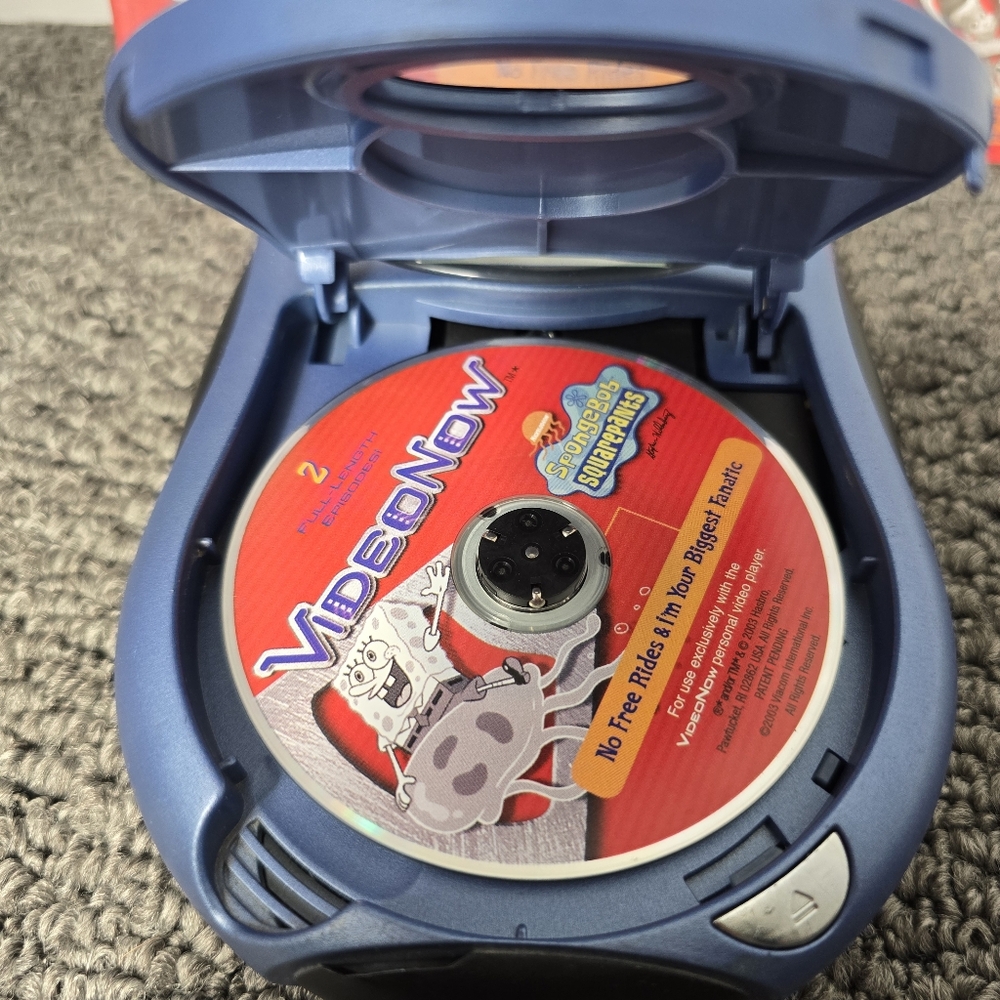 VideoNow Personal Video Player with SpongeBob SquarePants Discs X2 2003 Habro - Picture 7 of 16